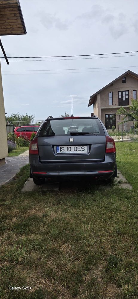 Vând Skoda Octavia 2