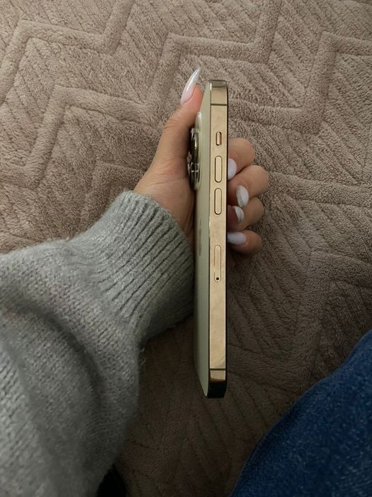 Продаётся IPhone 14 pro