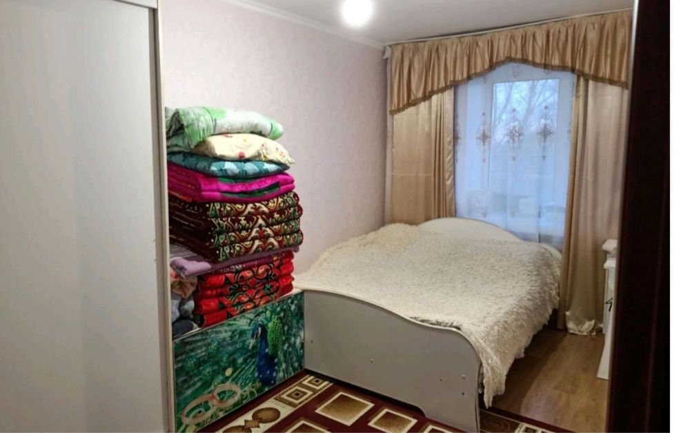 Продам квартиру 1 этаж из 5, 127 дом