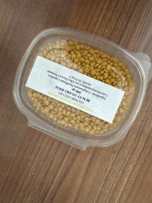 Воск в гранулах итальянский