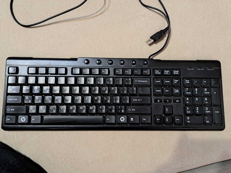 Клавиатура за Офис