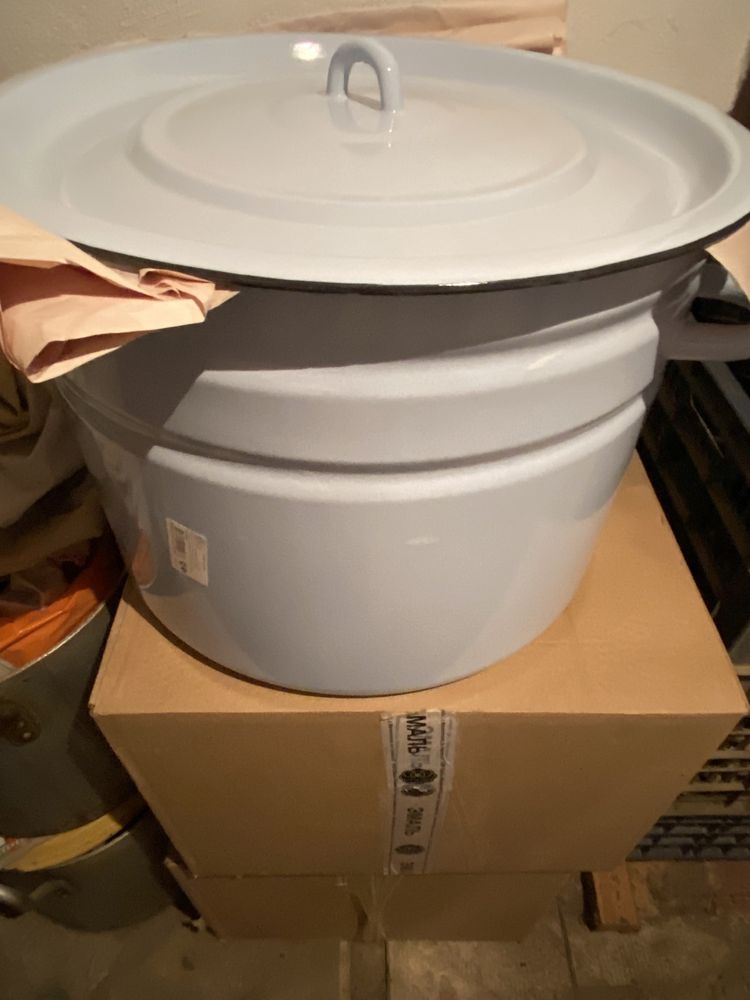 Продам кастрюли срочно!