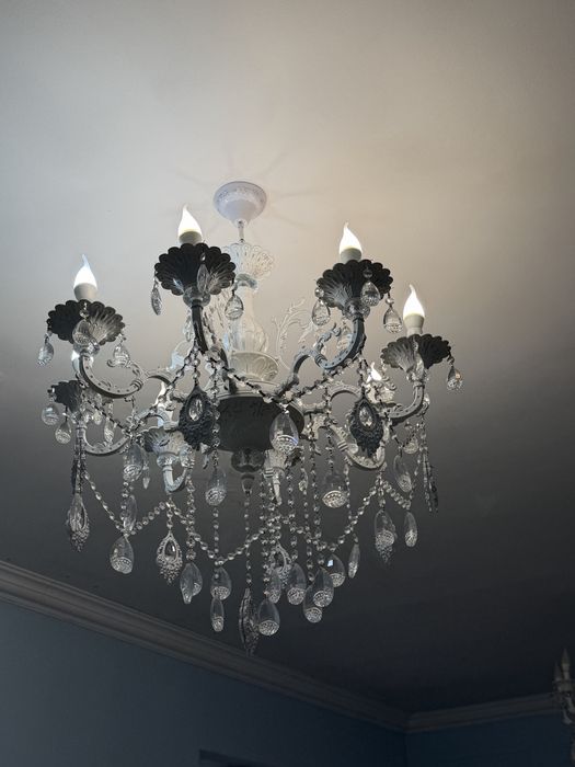 Люстра 5000 тг сатылады