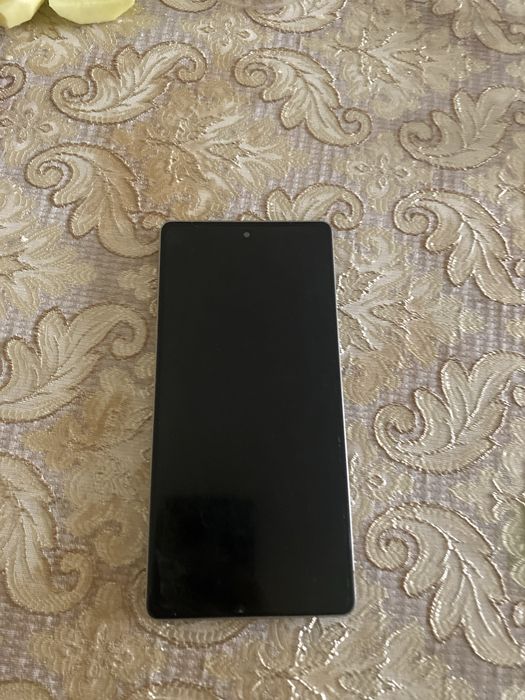 X 25 ultra telefon sotiladi