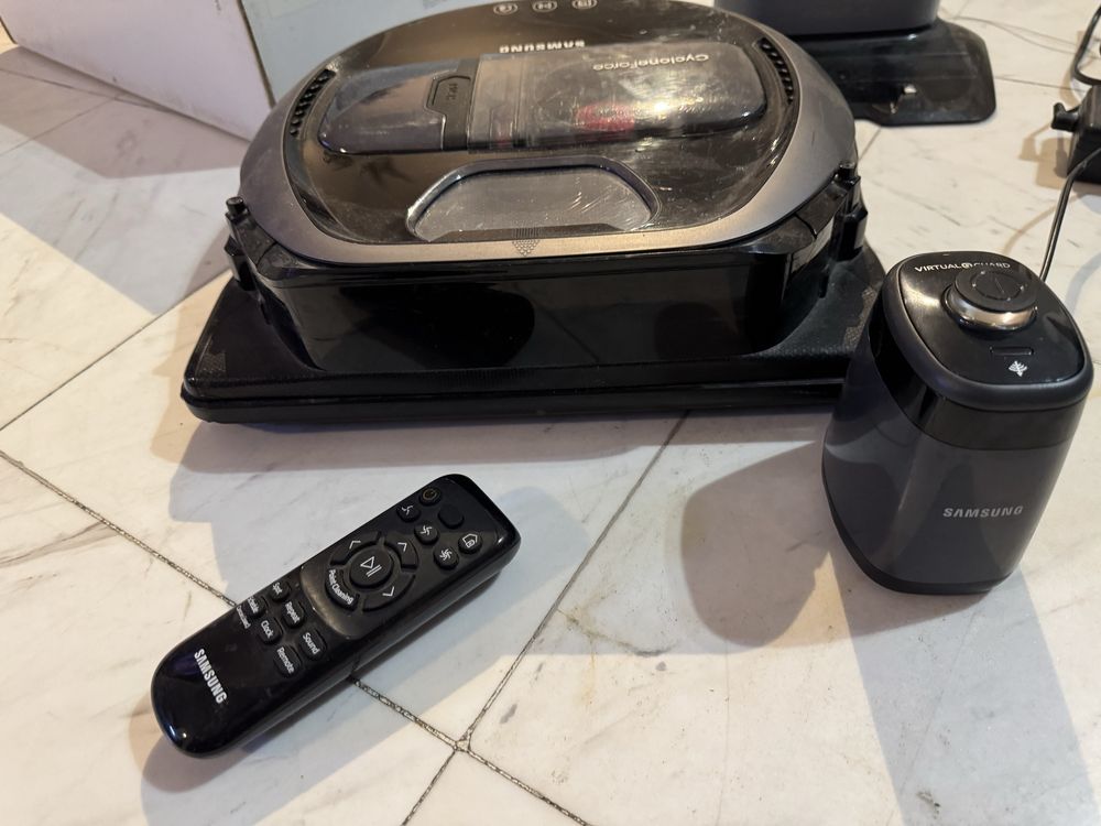 Прахосмукачка робот Самсунг - Samsung powerbot VR7000