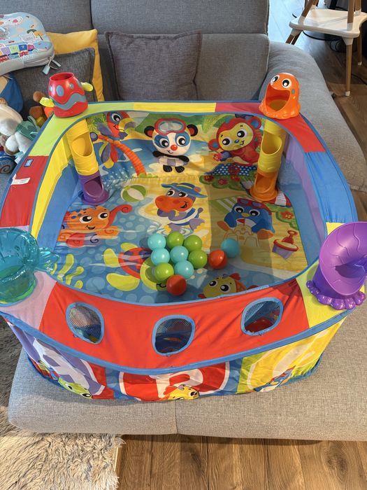 Playgro Активна гимнастика - басейн с 30 бр. топки