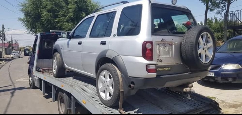 Dezmembrez freelamder1 2006 2.0 d