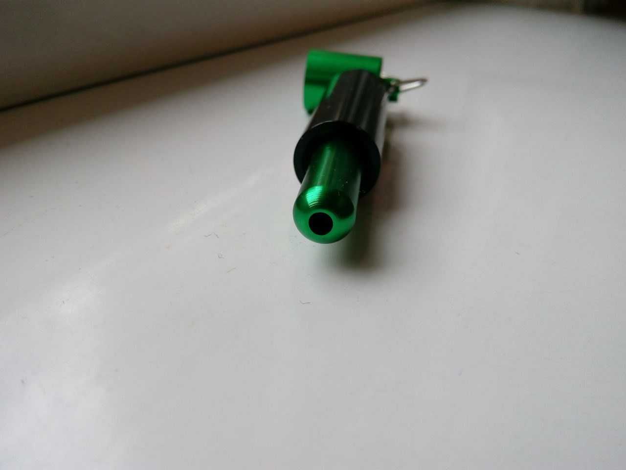 курительная трубка «Батарейка» цвет зелёный
