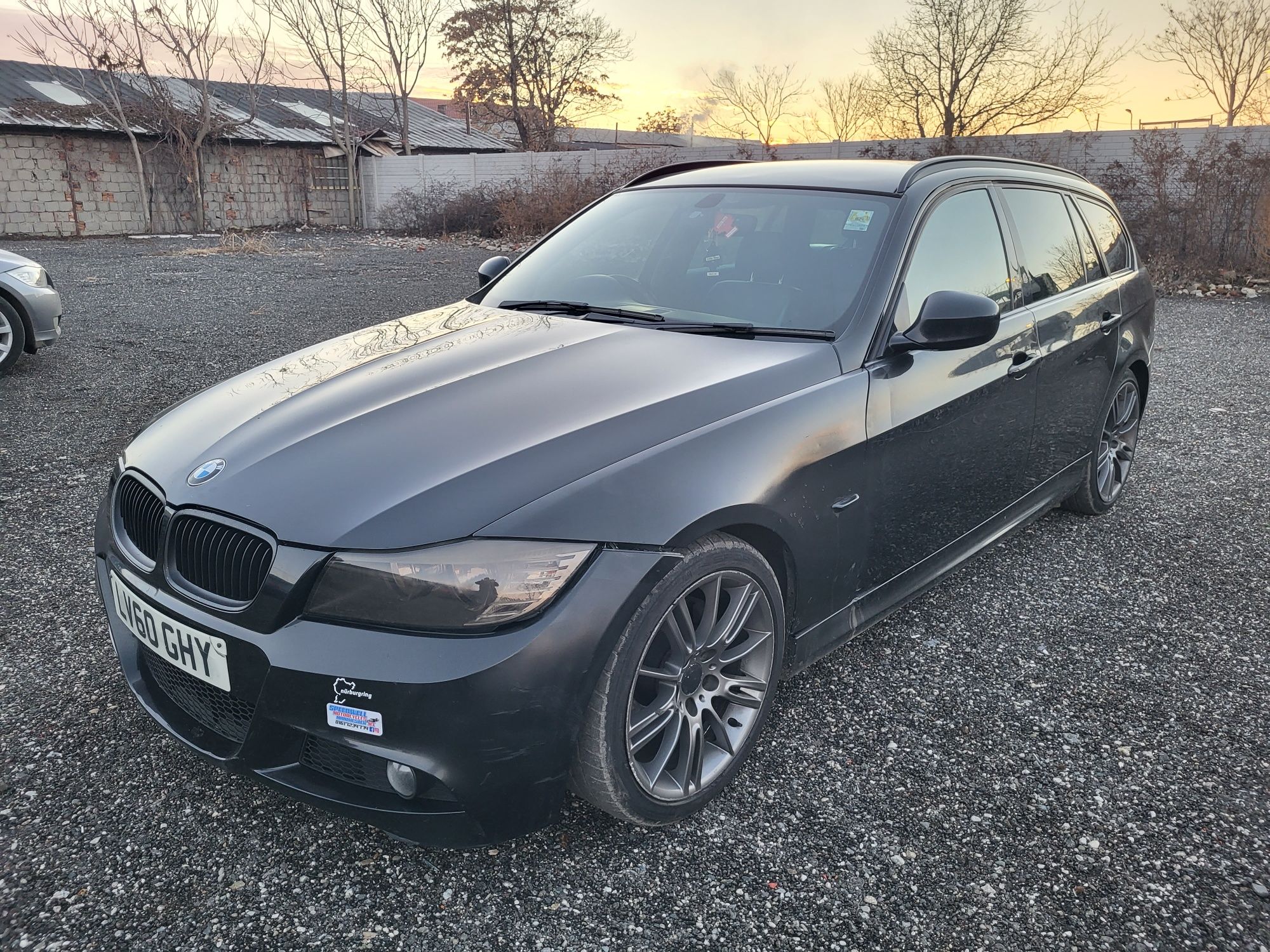 Usi negre fata,spate bmw e90,e91