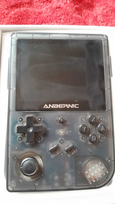 vand consola de mana anbernic rg 351v