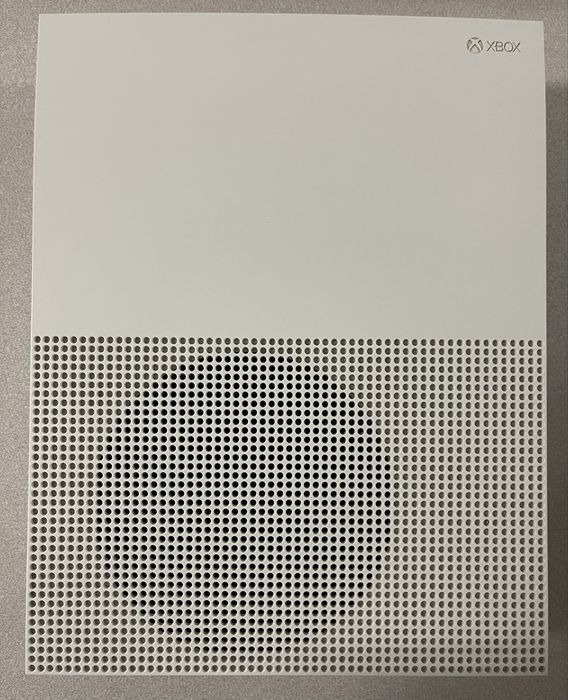 Xbox One 1 TB plus jocuri