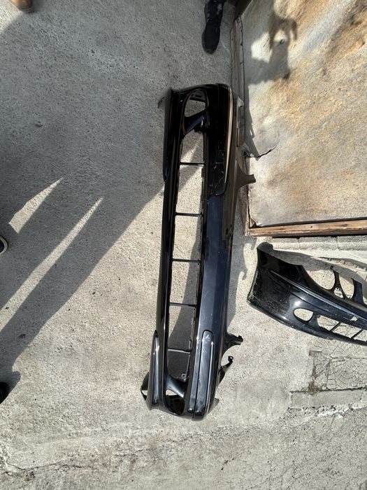 Предна Броня за Е клас w211