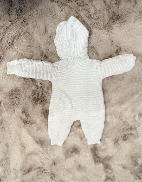 Бебешки космонавт плетен