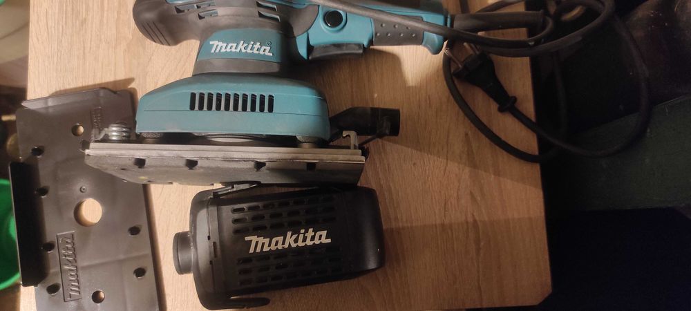 Виброшлайф MAKITA BО3711