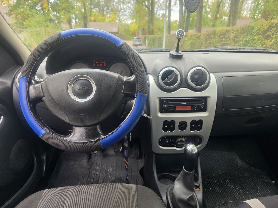 Vind Dacia Logan benzină cu gaz