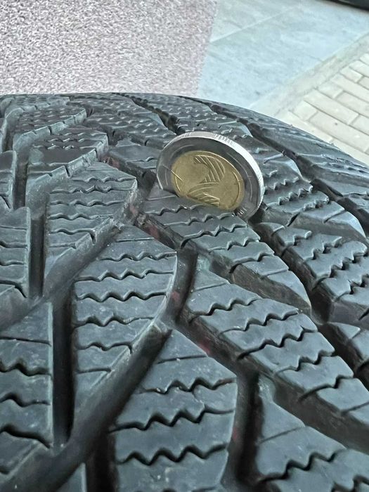 Зимни гуми 215/50/17 LASSA Snoways 4 - DOT 41/22