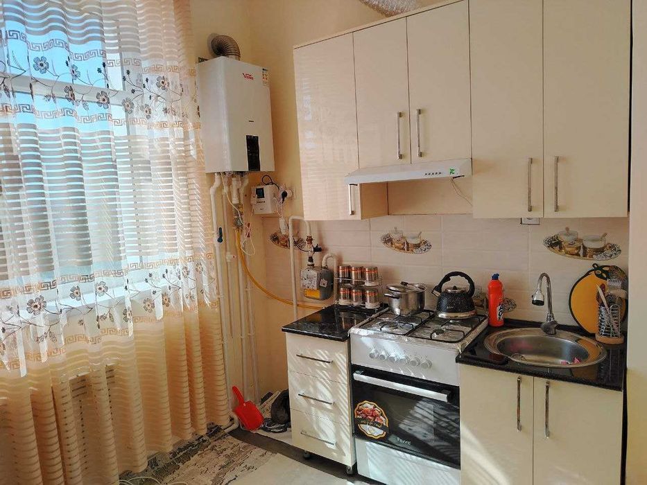 Tezda 2xonalik uy sotiladi.