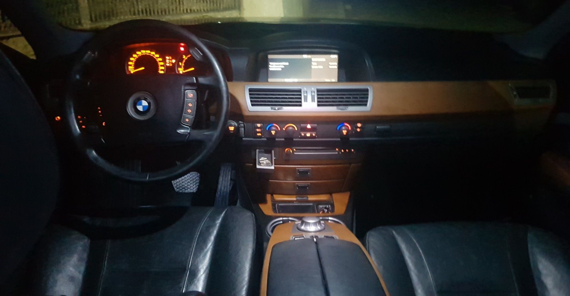 Kit conversie BMW seria 7 e65 negru si gri