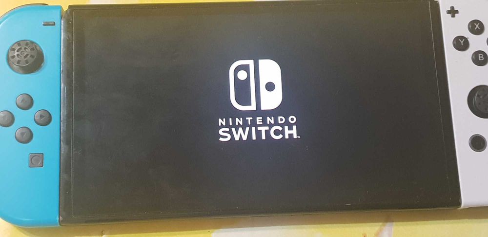 Nintendo'SWITCH oled 2 aproape nou