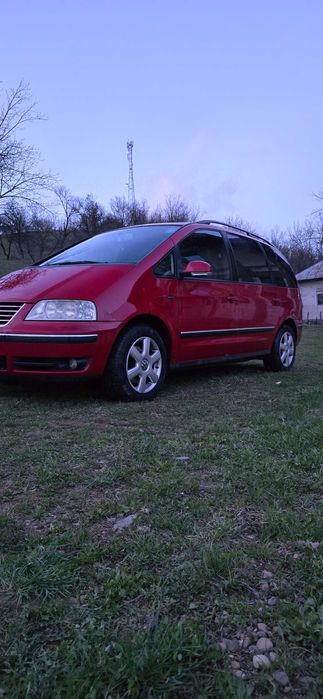 Volkswagen SHARAN 1.9 cu 115 CP AUTOMAT.
