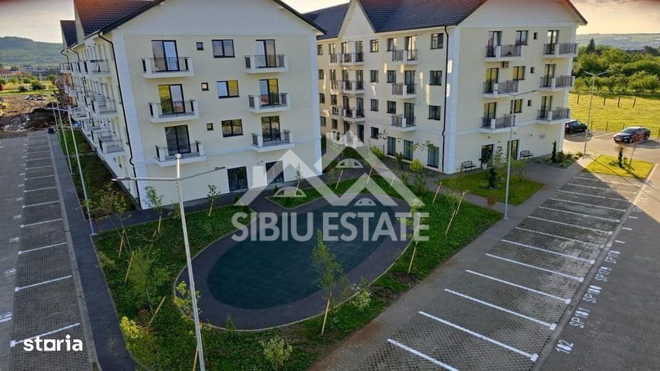 Apartament modern 2 camere balcon 8 mp etaje superioare  zona Brana