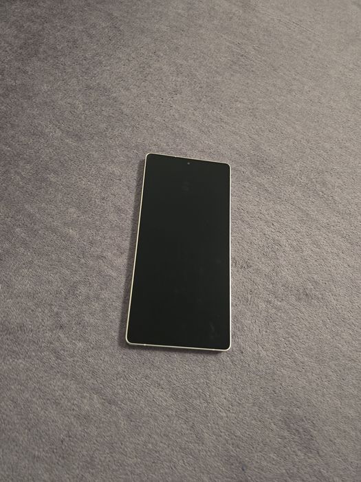 Vand/schimb Samsung S25 Ultra/512 gb Nou