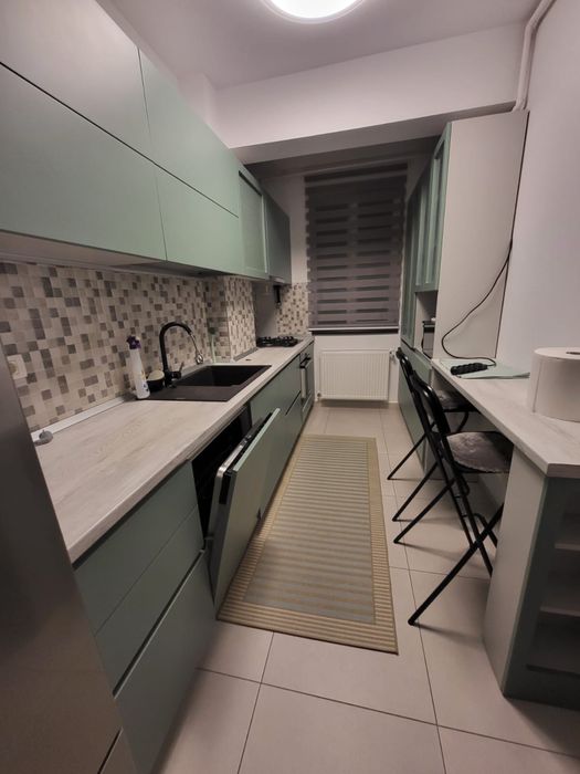 Apartament 3 camere de inchiriat