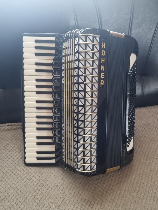 Acordeon Hohner Atlantic IV