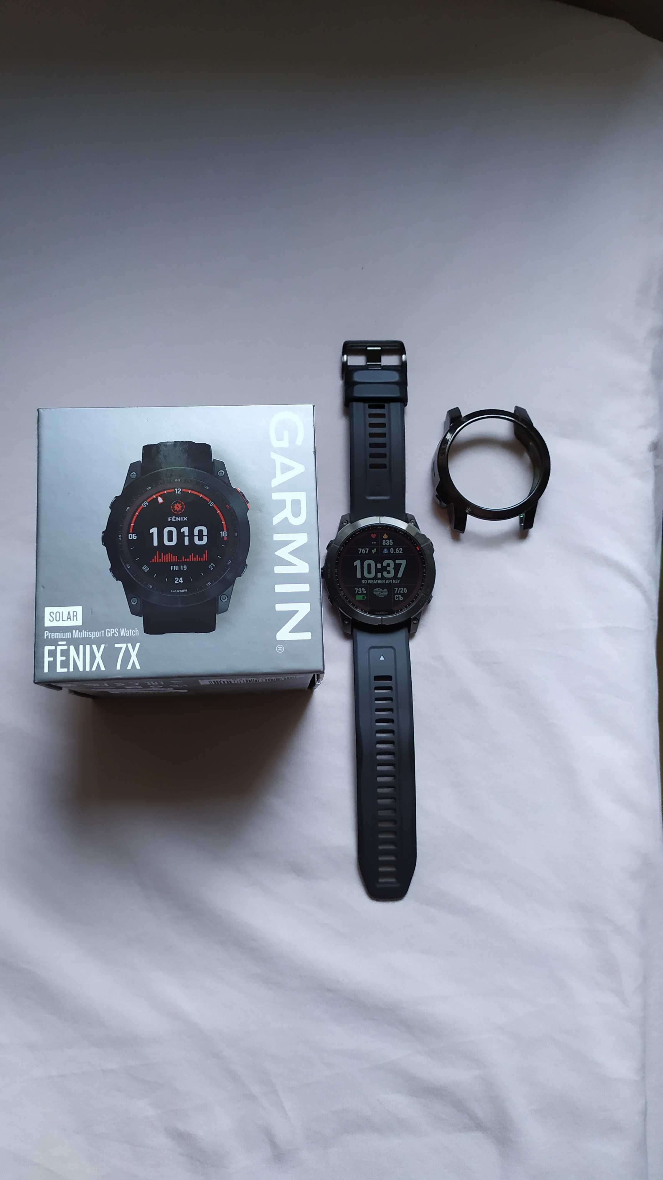 Продавам смарт часовник Garmin Fenix 7x solar 51 мм.