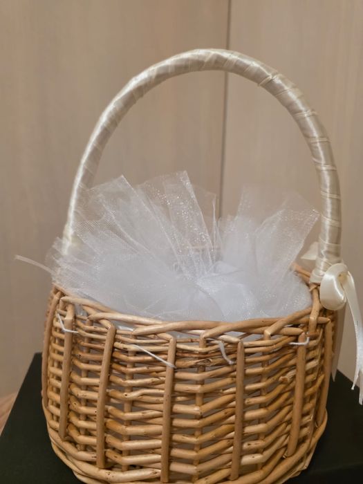 Coș de Rattan Manual