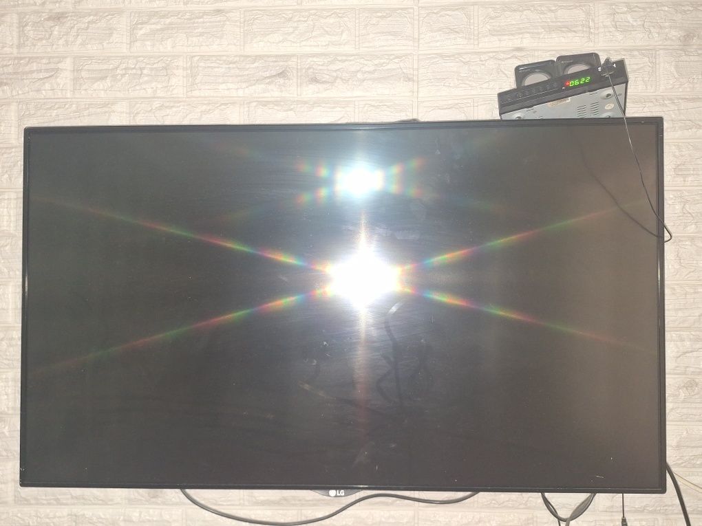 Телевизор LG сотилади
