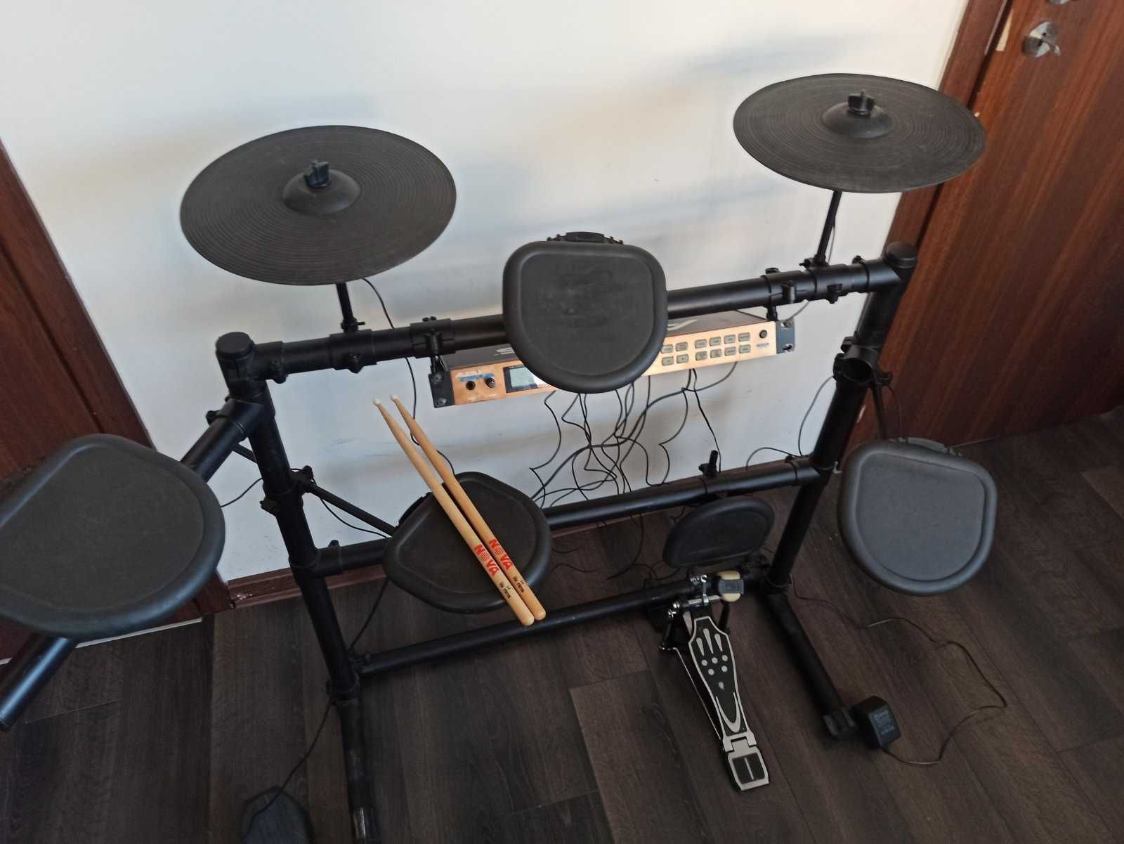Ел. барабани Alesis DM5 + подарък