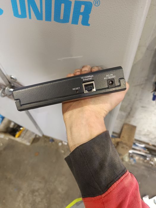 Server Moxa nport de304