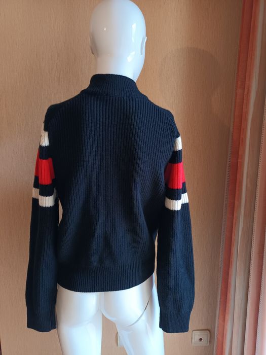 Dior Prada Saint Laurent Chanel пуловери