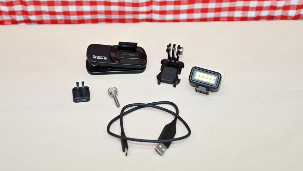 GoPro Monitor Extern , Incarcator , Geanta , Lumina led , Accesorii