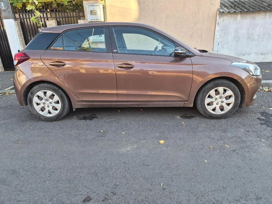 Hyundai i20 Hyundai i20, primul proprietar, stare perfecta de functionare; 39465km