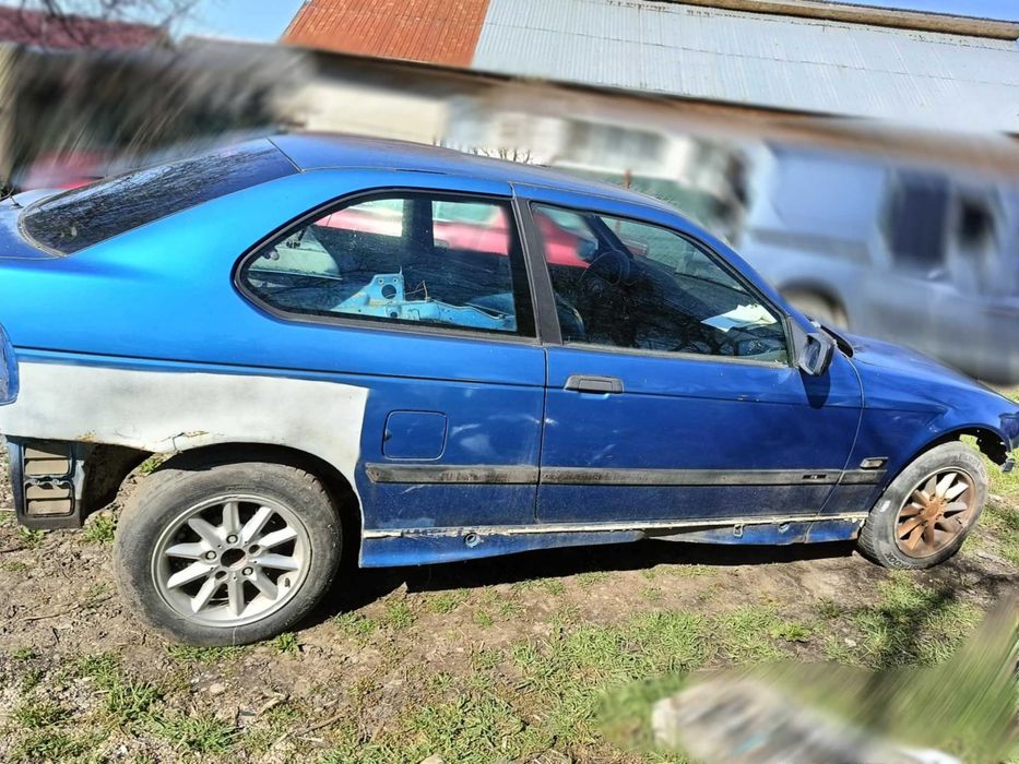 caroserie bmw e36 compact fara motor  ideal pt proiect drift/drag