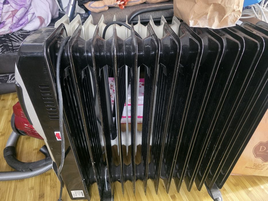 Calorifer electric 12 și 13 elemenți Victor heinner