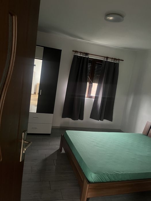 Casă de închiriat!