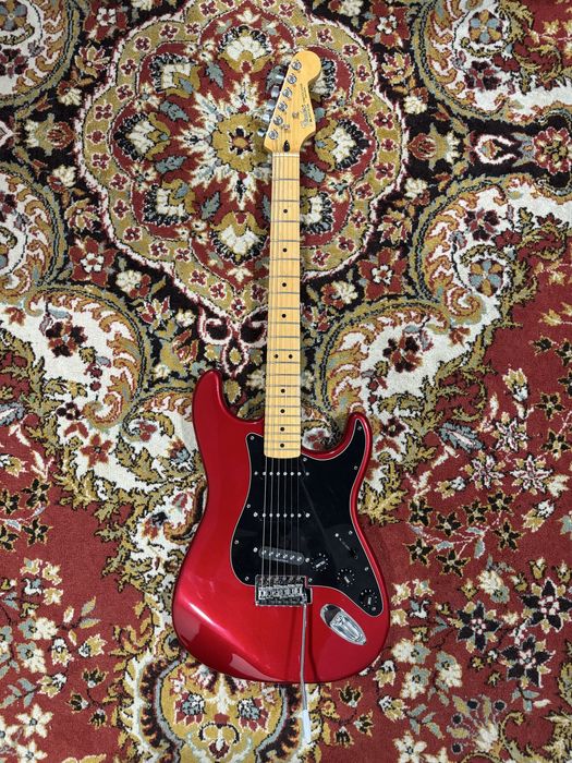 Chitara Fender Stratocaster 2005