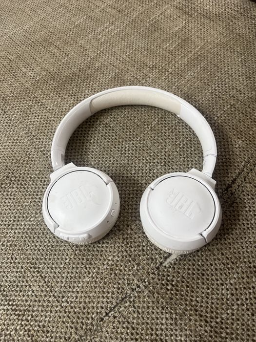 Наушники беспроводные Jbl 520 bt
