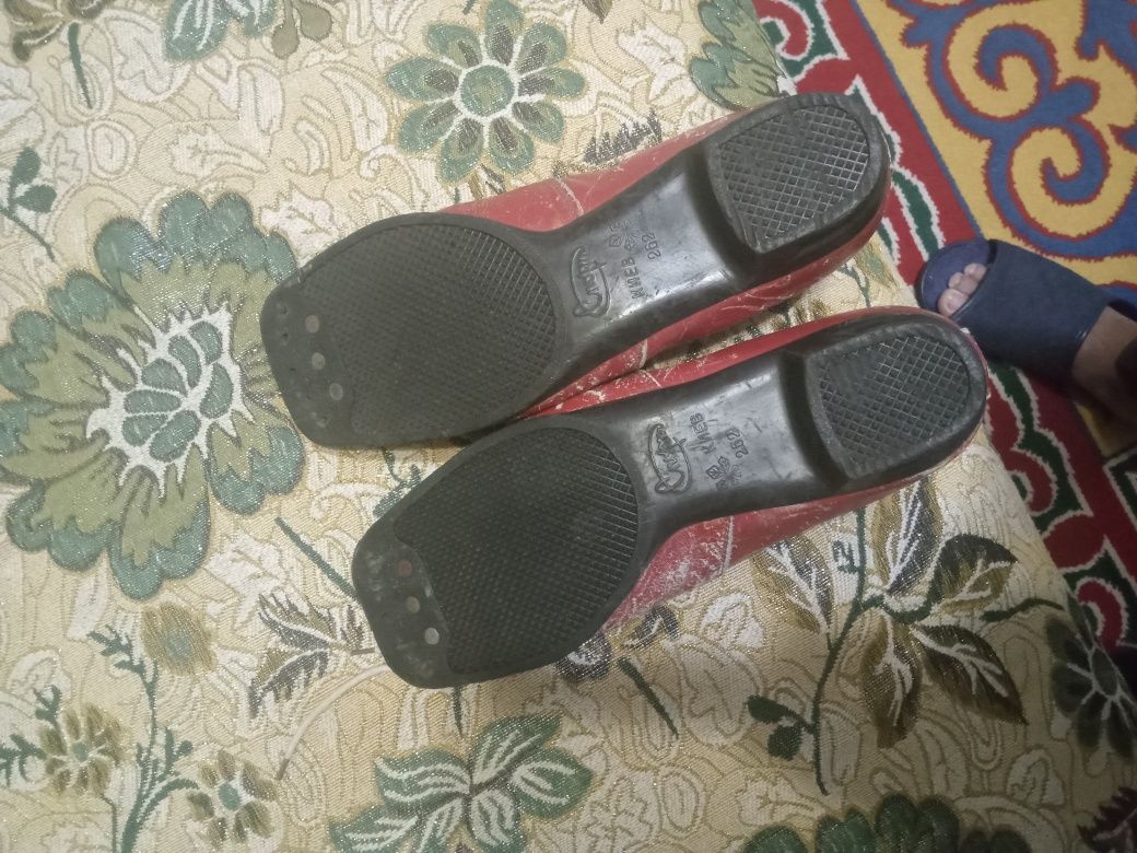 Лыжные ботинки советского производства