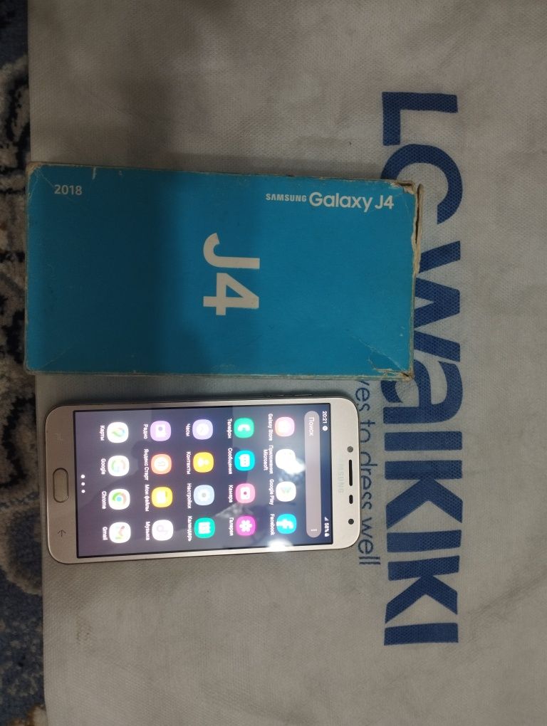 Samsung j4 sotiladi