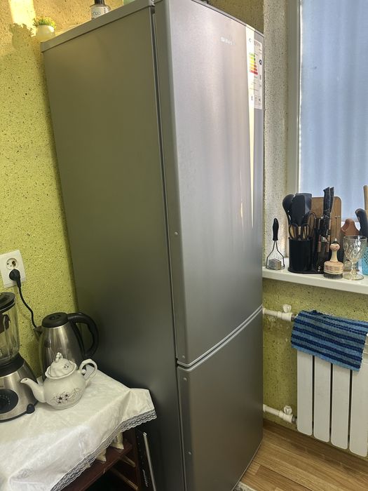 Очень сроно продаю холодильник