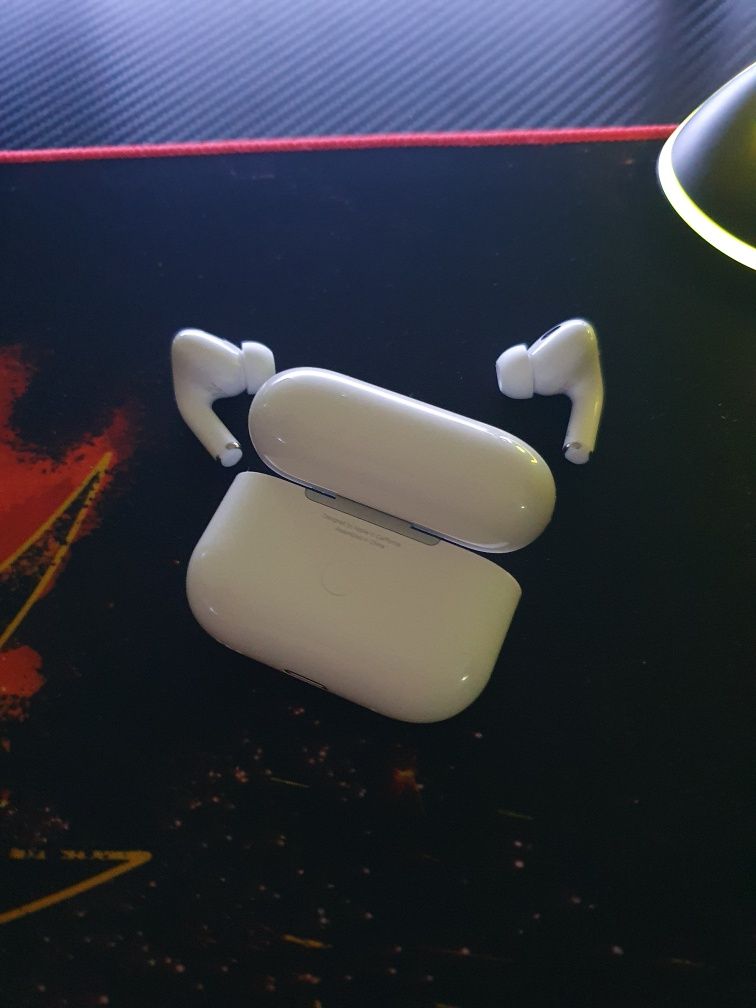 Airpods pro 2 generation Impecabile