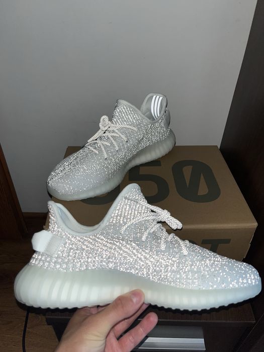 Yeezy 350 V2 Reflective marime 42/43
