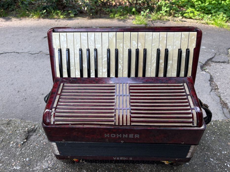 Acordeon Hohner Verdi 2 vergea cu 80 basi