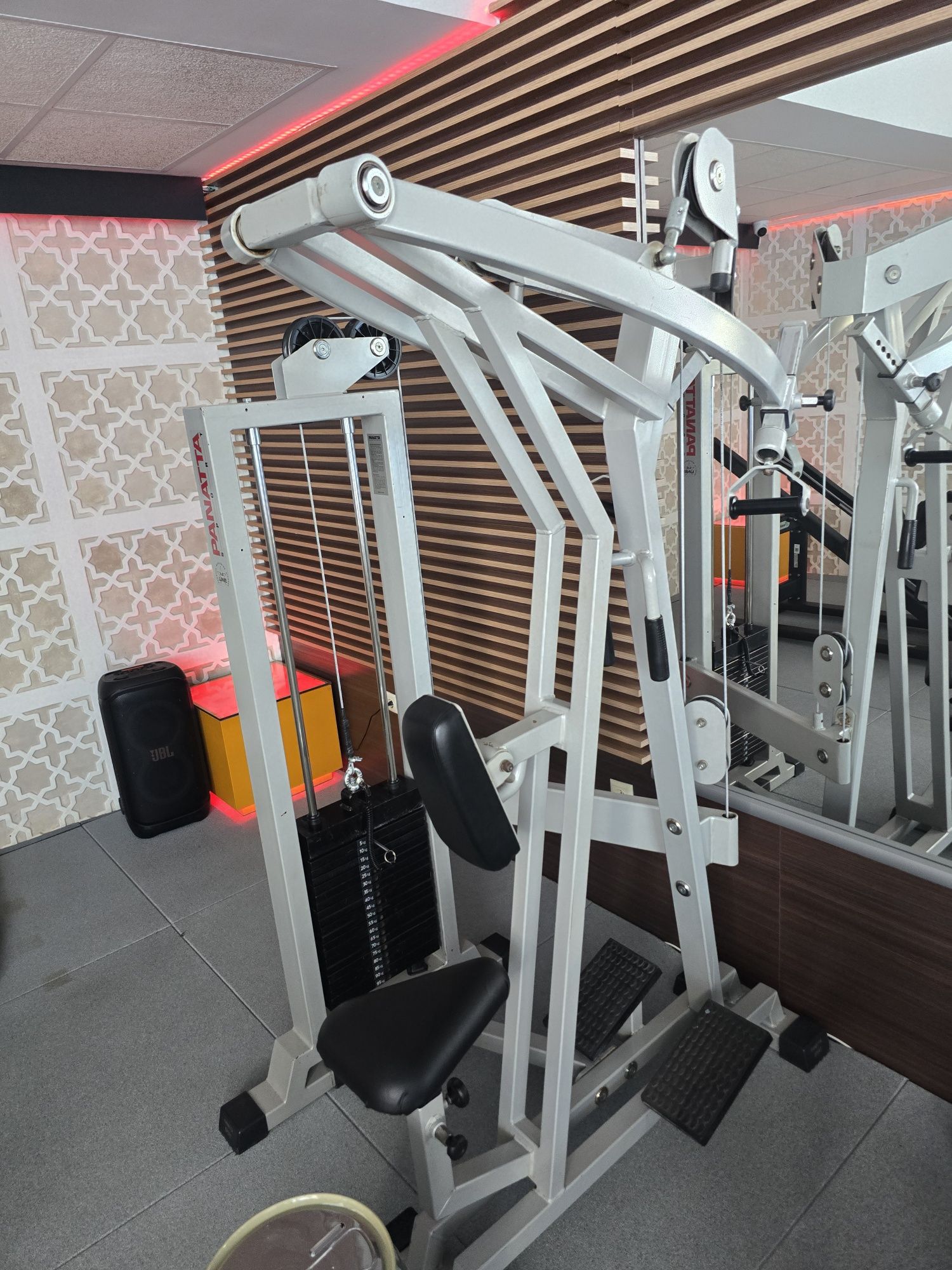 Panatta row машина за гръб на паната
