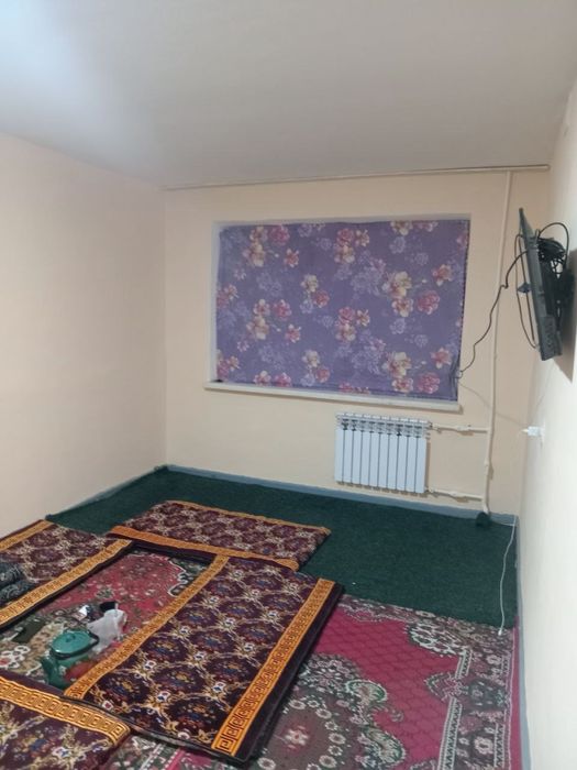 Срочно продаётся 1 ком 8 микрорайон