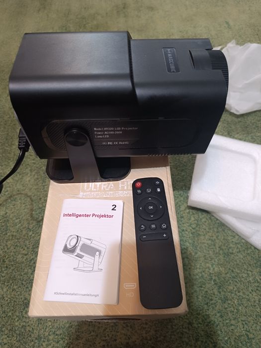 Proiector MAGCUBIC HY320